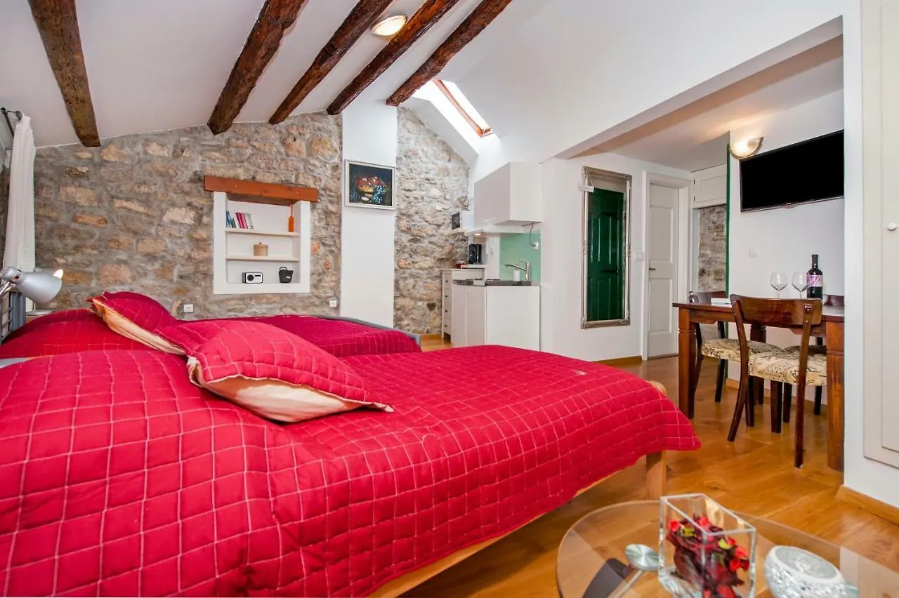 Studio Oscar IV With Terrace And Sea View Apartment Rovinj